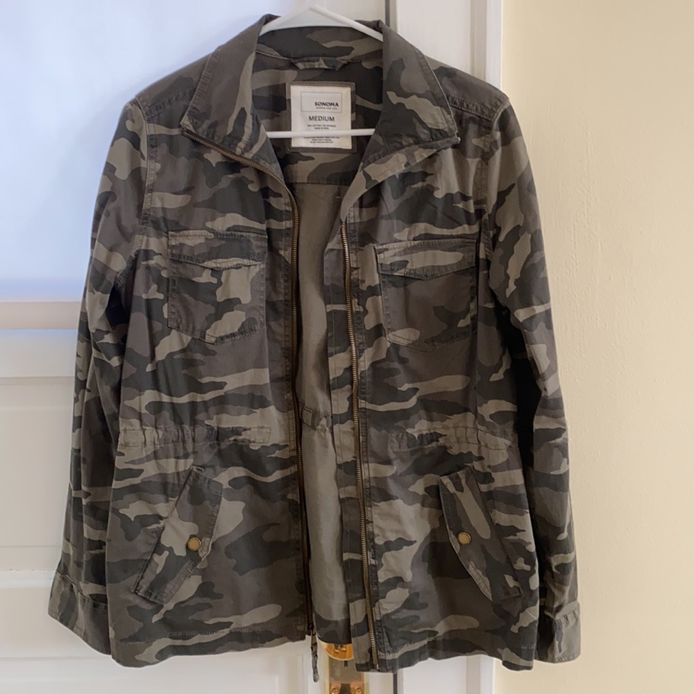 Lightweight army print utility jacket